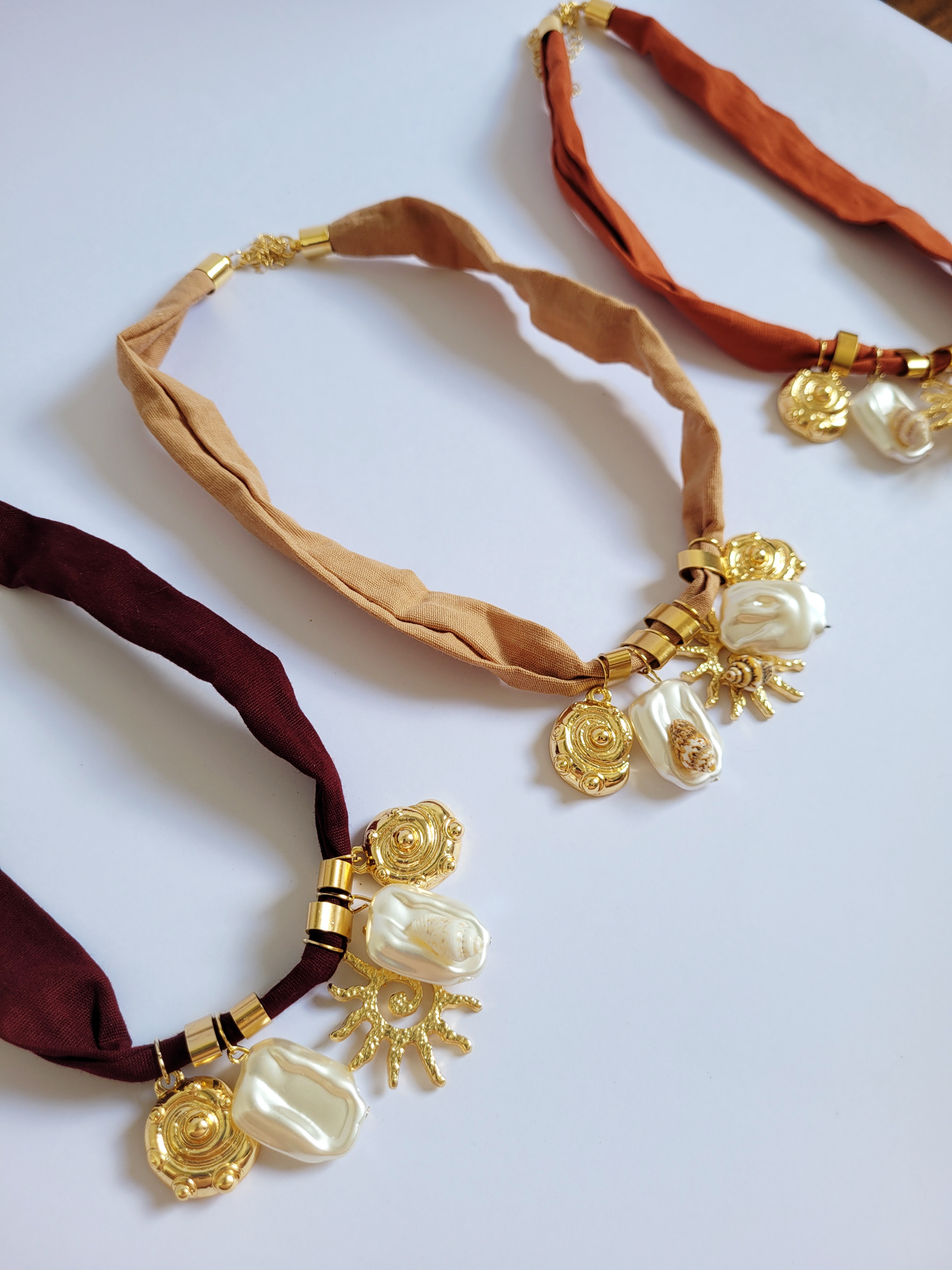 colar penduricalhos abóbora