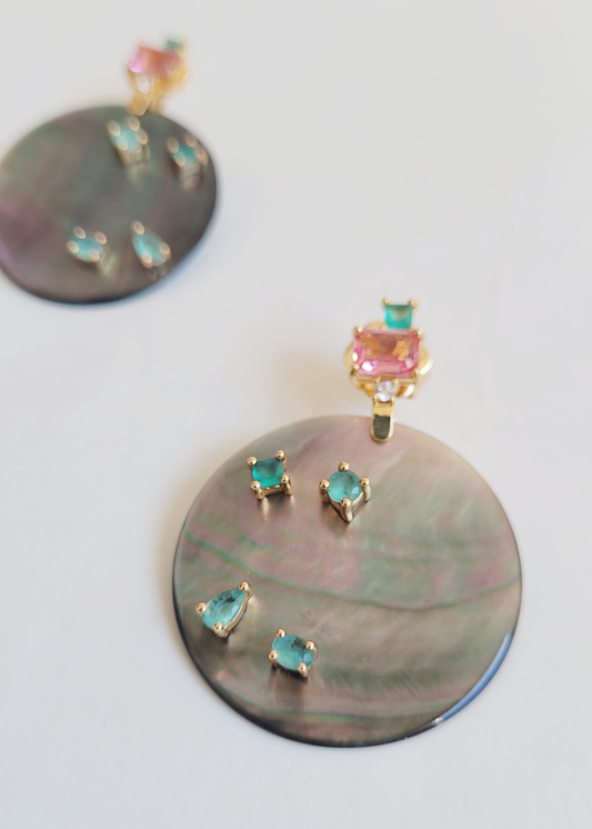 brincão madrepérola com strass