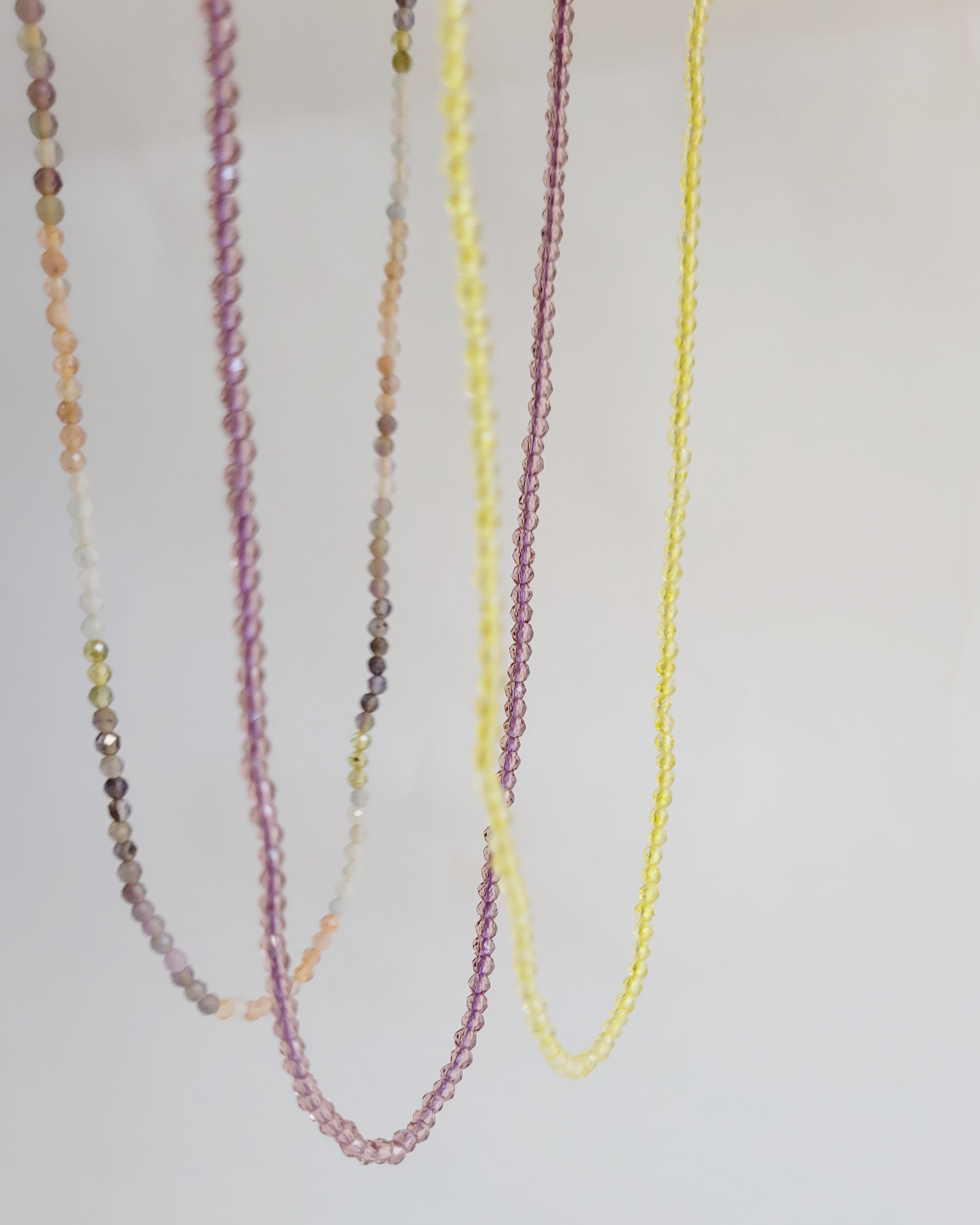 colar cristais amarelo
