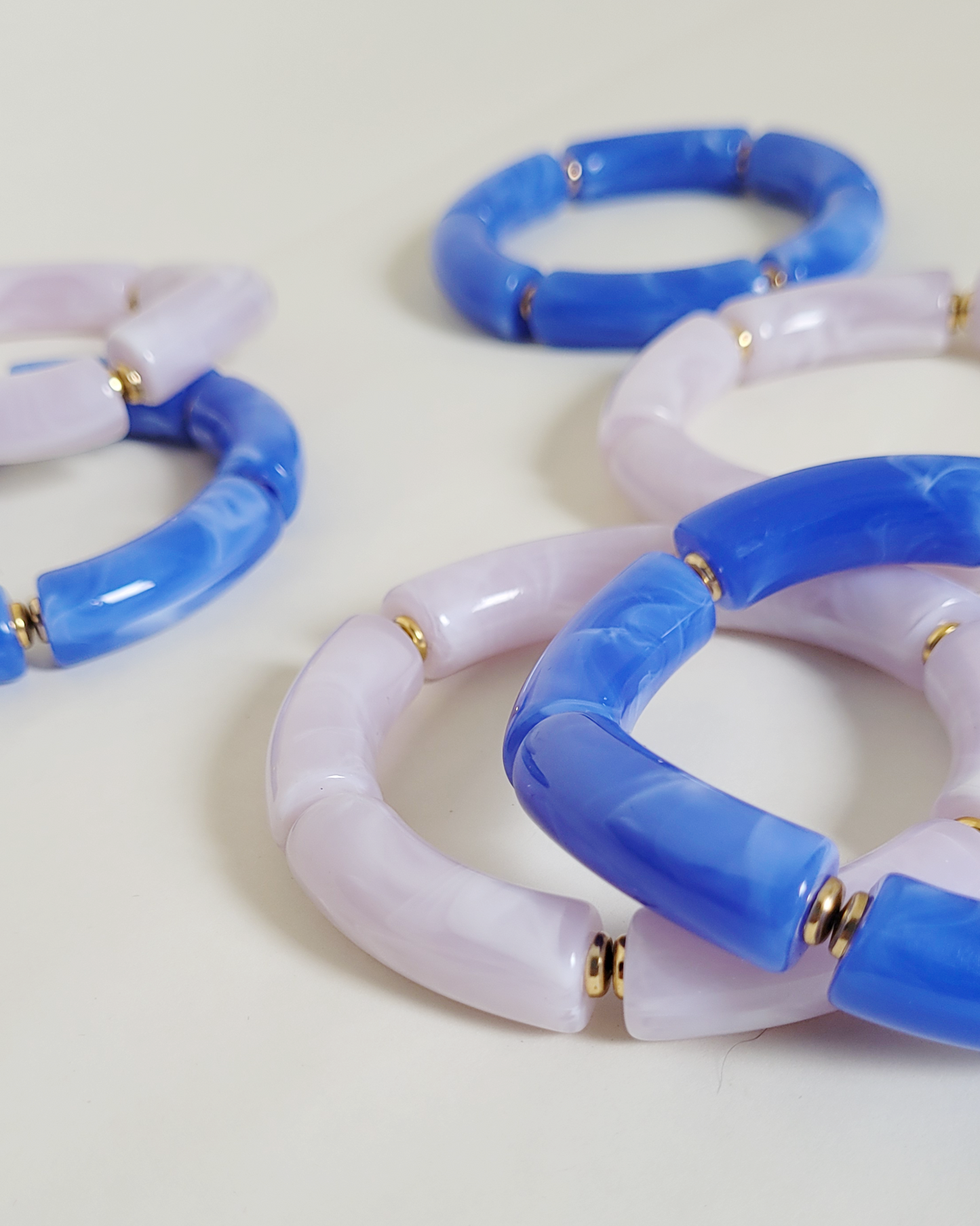 pulseira resina azul