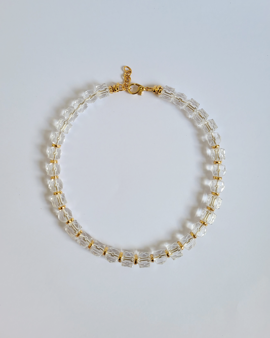 colar lapidado cristal