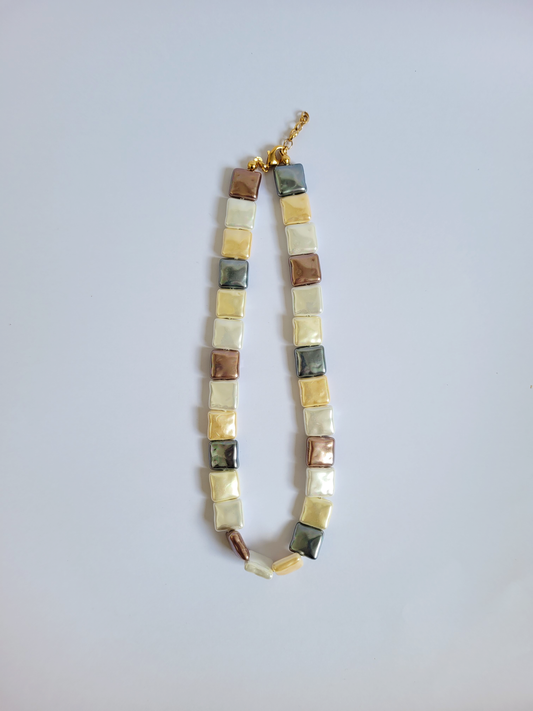 colar colorido pérola