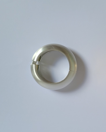 bracelete gordinho escovado prateado