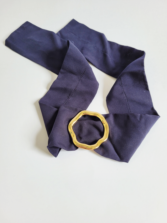 colar lenço redondo marinho com dourado