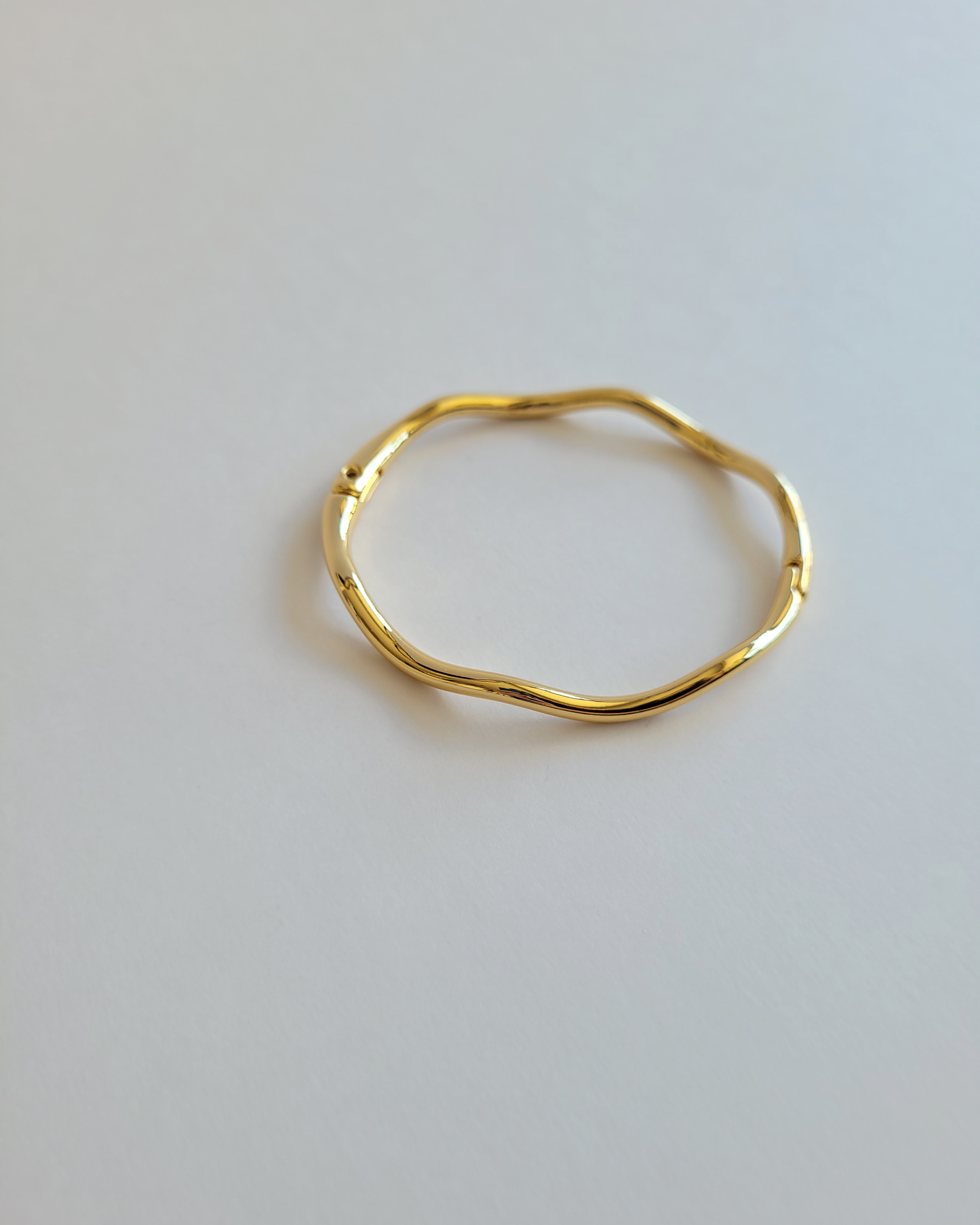 pulseira ondas dourada