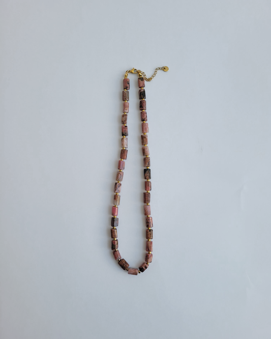 colar pedras baguete rodonita