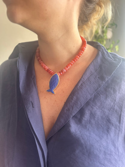 colar peixe azul