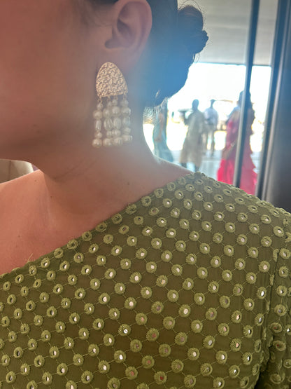 brinco geométrico pérola