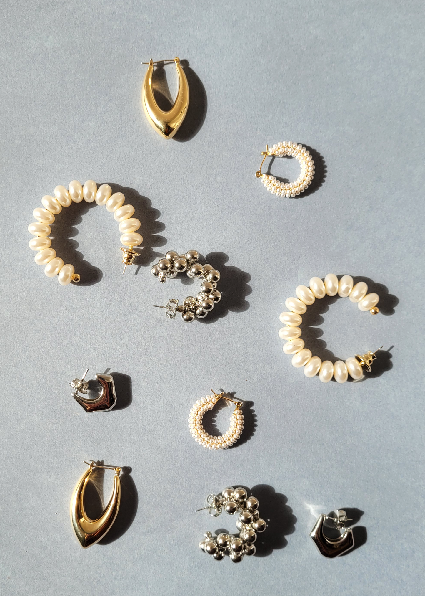 argola perolinhas cravejadas