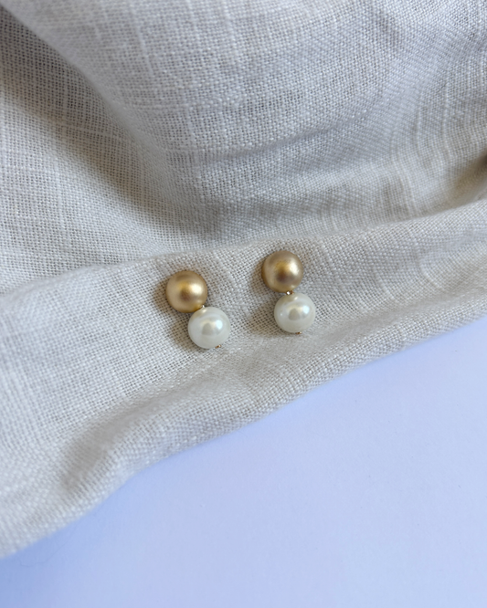 brinco bolinha pérola