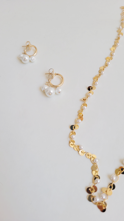 brinco argolinha perolinhas