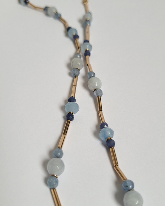 colar pedras azuis canutilho