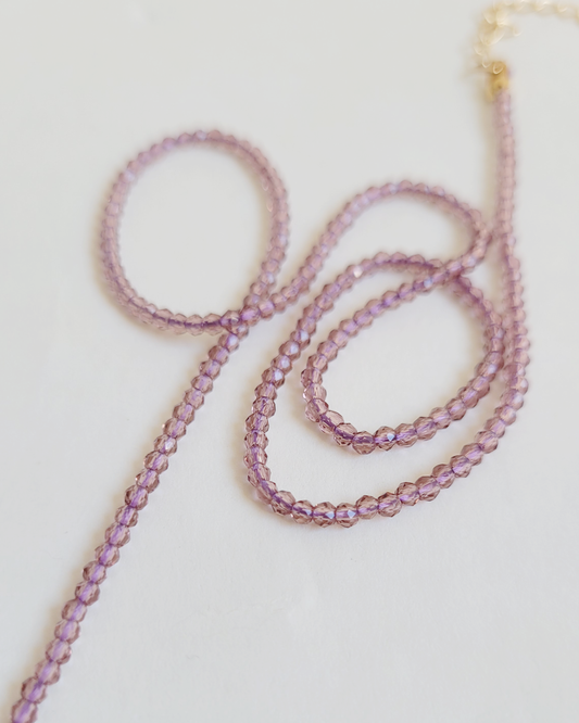 colar cristais lilás